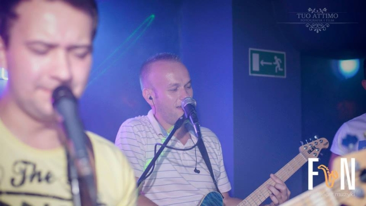 Dancing Night z zespołem FUN w Papillon Club. Impreza 27 lipca
