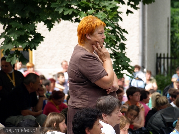 37. Rzeszowska Piesza Pielgrzymka dotarła do Jam. Wierni modlili się za Ojczyznę