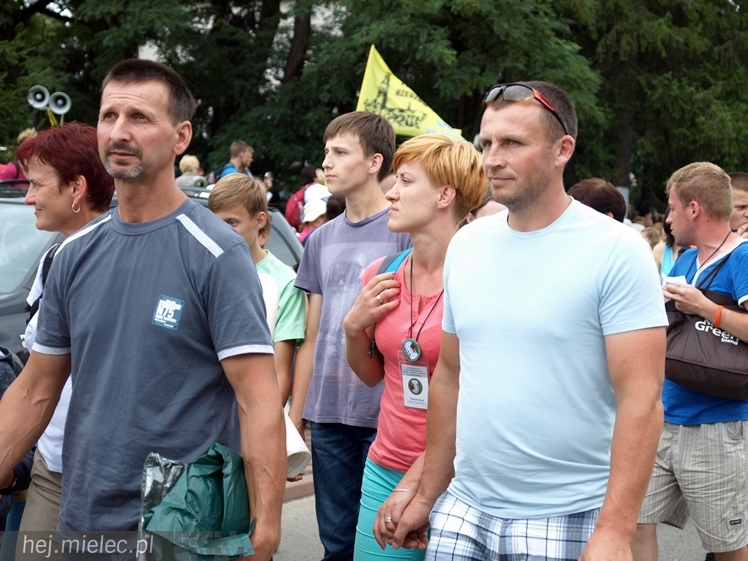 37. Rzeszowska Piesza Pielgrzymka dotarła do Jam. Wierni modlili się za Ojczyznę