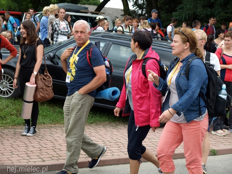 37. Rzeszowska Piesza Pielgrzymka dotarła do Jam. Wierni modlili się za Ojczyznę