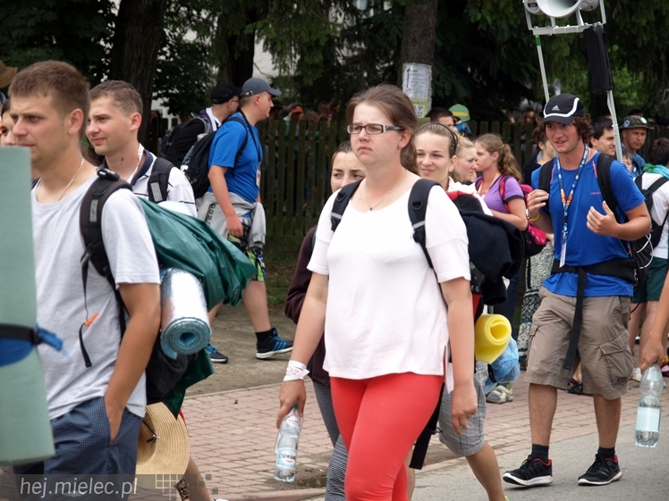 37. Rzeszowska Piesza Pielgrzymka dotarła do Jam. Wierni modlili się za Ojczyznę