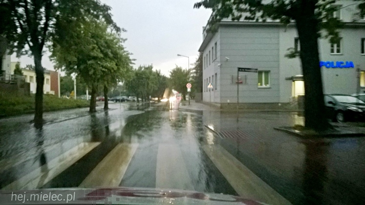 Nawałnica nad regionem i błyskawiczne podtopienia - 7 sierpnia 2014