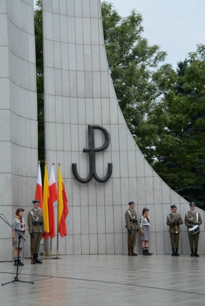 Mieleccy harcerze w Warszawie. Połączyli miasto w rocznicę wybuchu Powstania Warszawskiego