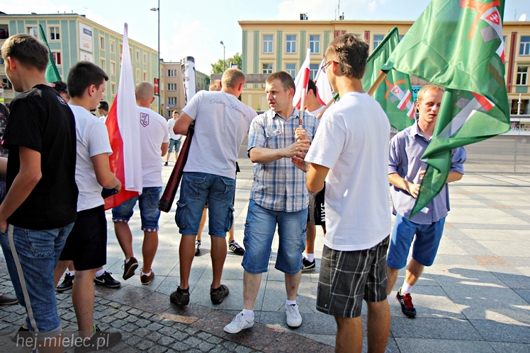 Marsz Pamięci w 150. rocznicę urodzin Romana Dmowskiego