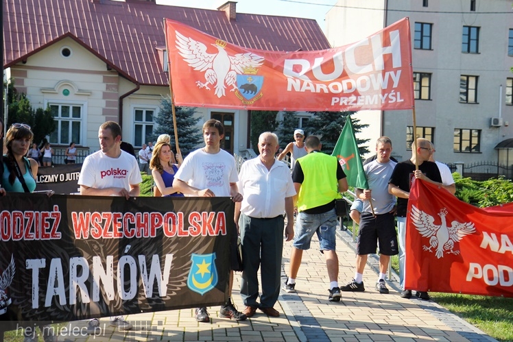 Marsz Pamięci w 150. rocznicę urodzin Romana Dmowskiego