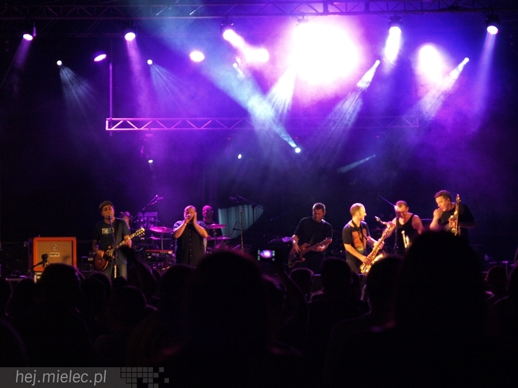 Dobry Melanż Festiwal - Dzień I
