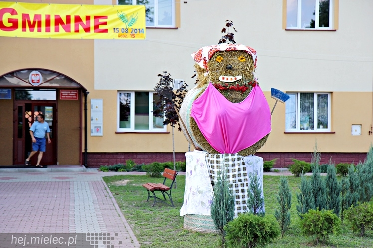 Dożynki Gminy Wadowice Górne i taneczny koncert Don Vasyl Juniora i Cygańskich Gwiazd