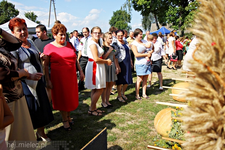 Dożynki Gminy Wadowice Górne i taneczny koncert Don Vasyl Juniora i Cygańskich Gwiazd