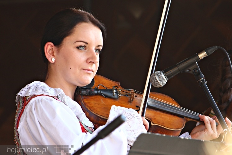 Dożynki Gminy Wadowice Górne i taneczny koncert Don Vasyl Juniora i Cygańskich Gwiazd