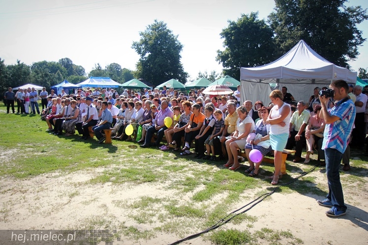 Dożynki Gminy Wadowice Górne i taneczny koncert Don Vasyl Juniora i Cygańskich Gwiazd