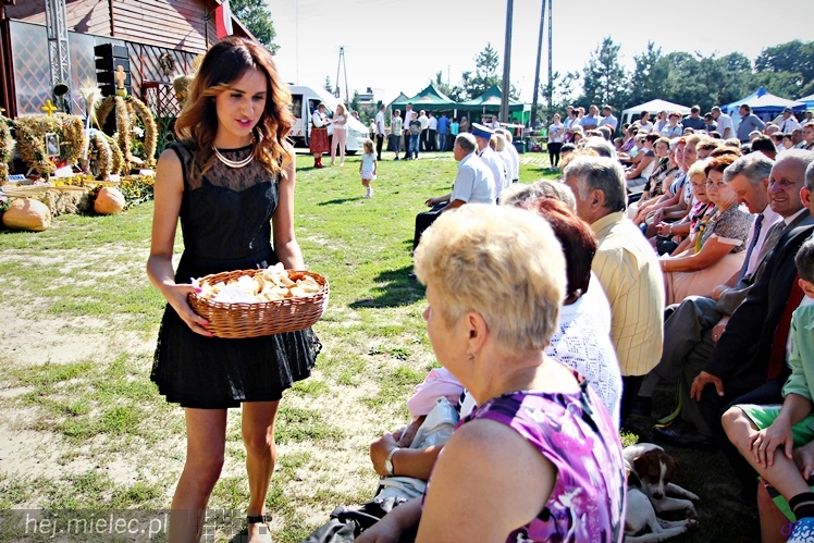 Dożynki Gminy Wadowice Górne i taneczny koncert Don Vasyl Juniora i Cygańskich Gwiazd