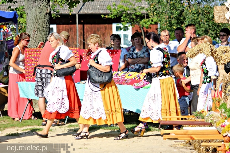 Dożynki Gminy Wadowice Górne i taneczny koncert Don Vasyl Juniora i Cygańskich Gwiazd