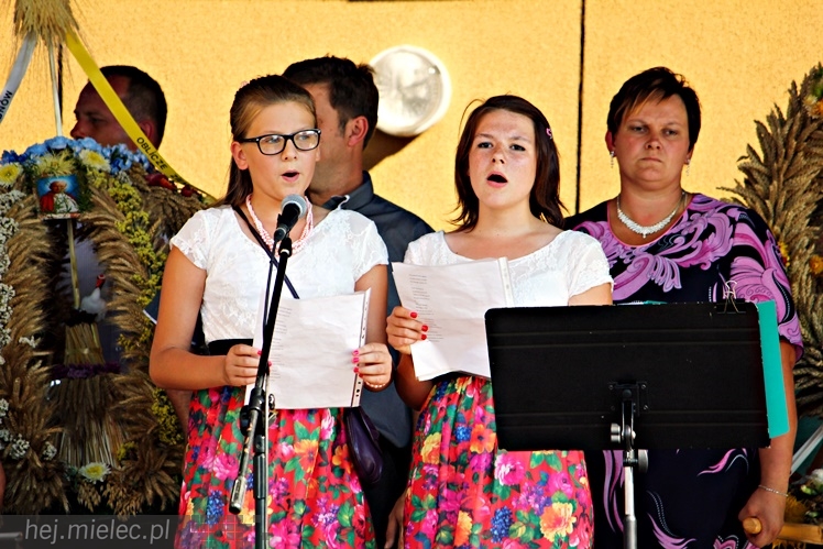 Dożynki Gminy Wadowice Górne i taneczny koncert Don Vasyl Juniora i Cygańskich Gwiazd