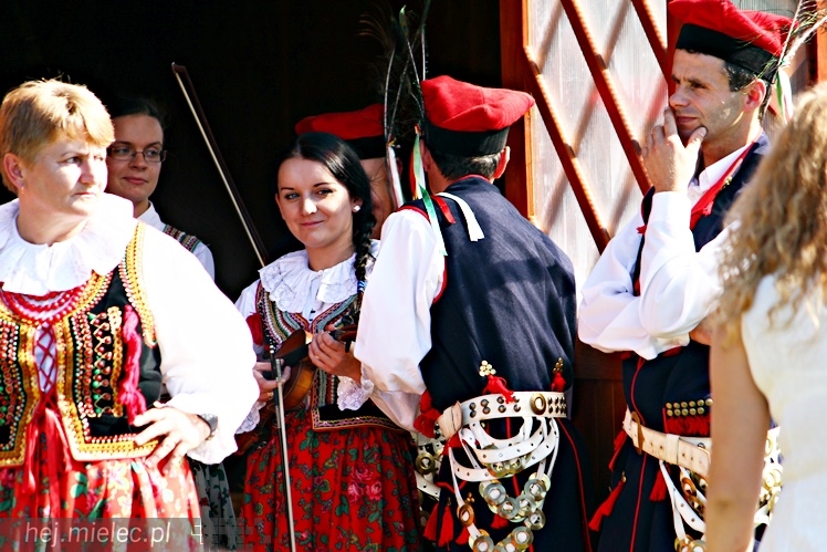 Dożynki Gminy Wadowice Górne i taneczny koncert Don Vasyl Juniora i Cygańskich Gwiazd