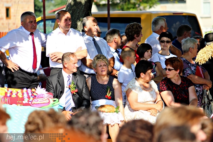 Dożynki Gminy Wadowice Górne i taneczny koncert Don Vasyl Juniora i Cygańskich Gwiazd