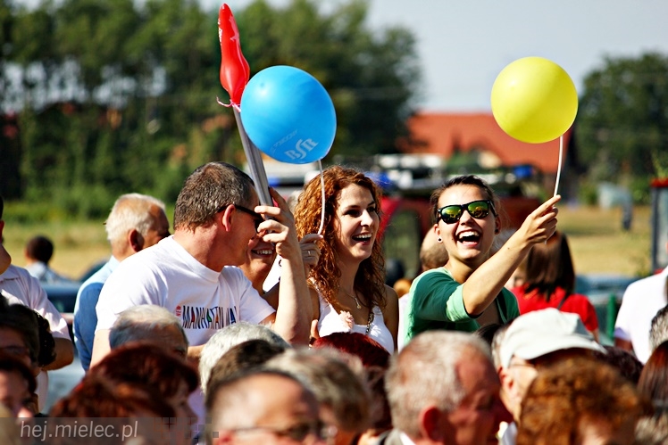 Dożynki Gminy Wadowice Górne i taneczny koncert Don Vasyl Juniora i Cygańskich Gwiazd