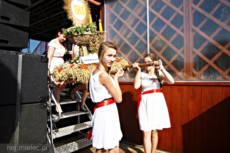 Dożynki Gminy Wadowice Górne i taneczny koncert Don Vasyl Juniora i Cygańskich Gwiazd