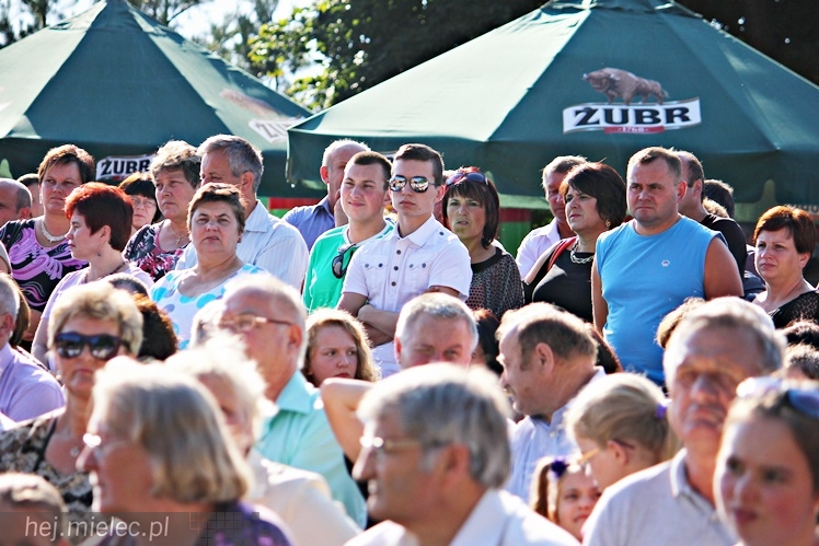 Dożynki Gminy Wadowice Górne i taneczny koncert Don Vasyl Juniora i Cygańskich Gwiazd