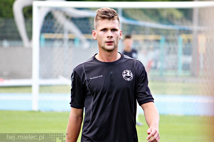 FKS Stal Mielec - MKS Puszcza Niepołomice 0:2