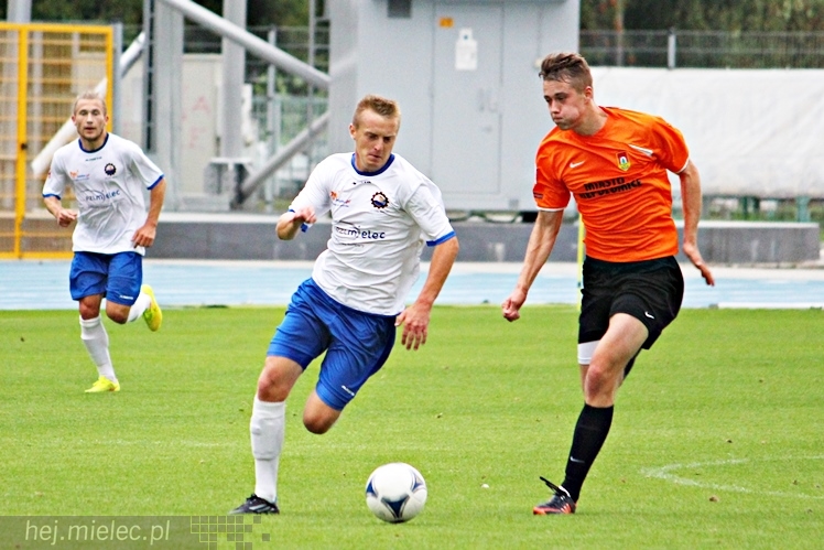 FKS Stal Mielec - MKS Puszcza Niepołomice 0:2
