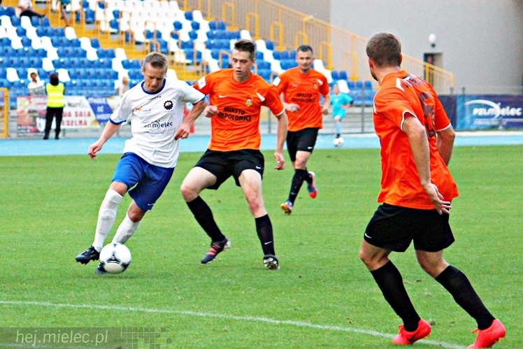 FKS Stal Mielec - MKS Puszcza Niepołomice 0:2
