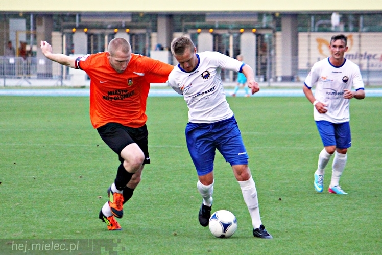 FKS Stal Mielec - MKS Puszcza Niepołomice 0:2