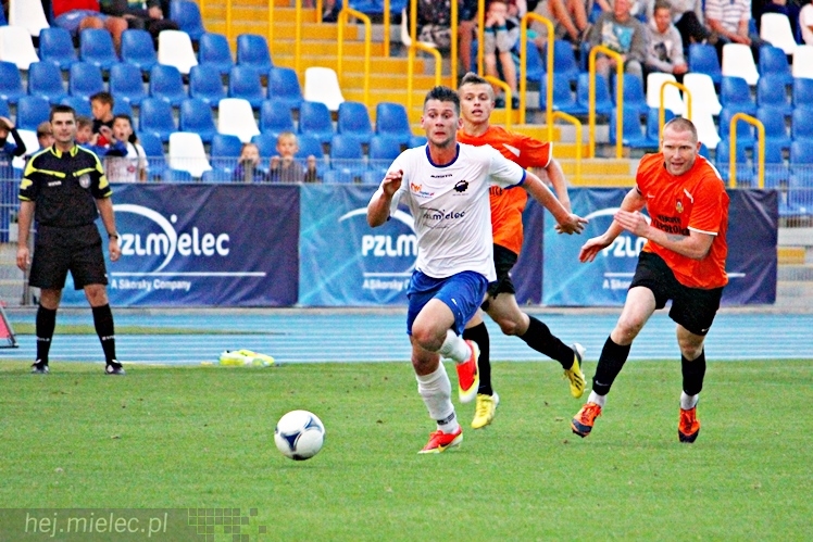 FKS Stal Mielec - MKS Puszcza Niepołomice 0:2