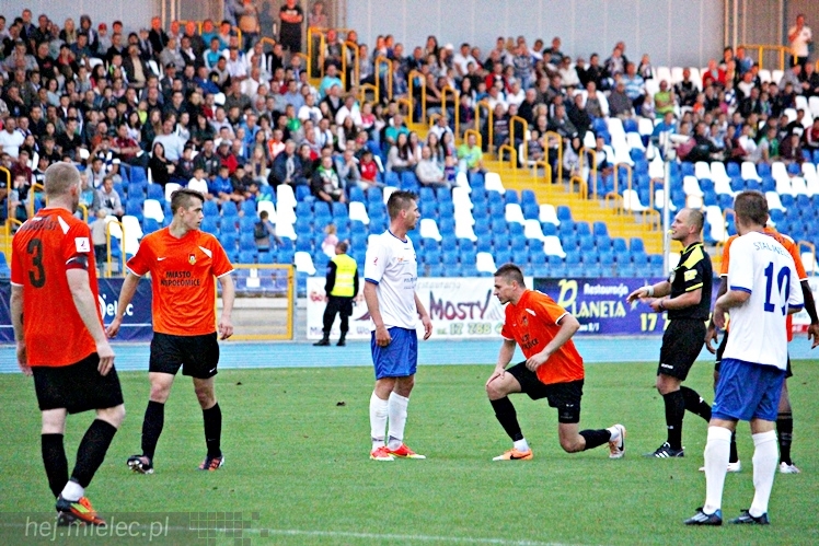 FKS Stal Mielec - MKS Puszcza Niepołomice 0:2