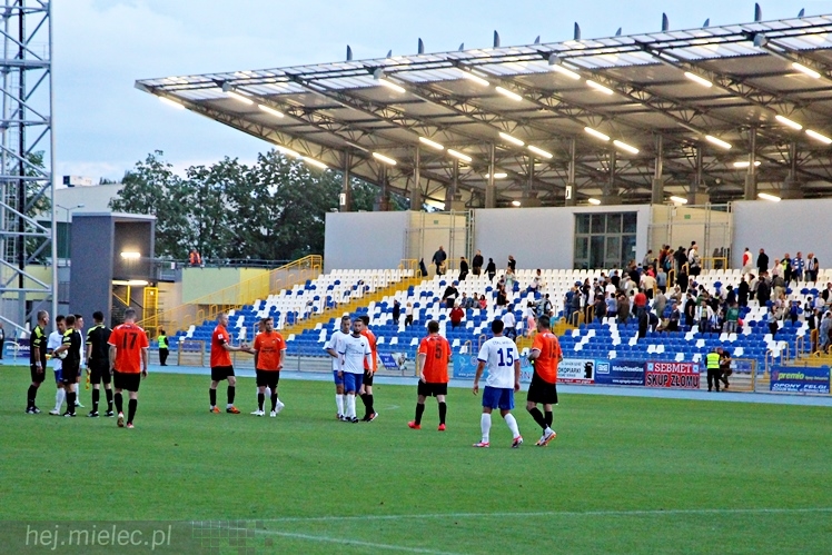 FKS Stal Mielec - MKS Puszcza Niepołomice 0:2