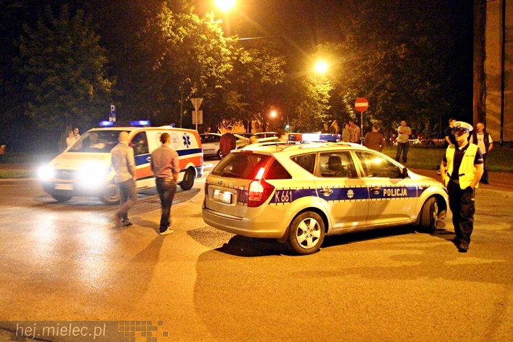 Policjanci uratowali młodego mężczyznę. Chciał skoczyć z wieżowca