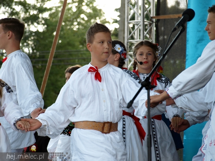 Dożynki Gminy Mielec w Chorzelowie