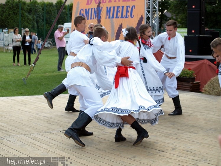 Dożynki Gminy Mielec w Chorzelowie