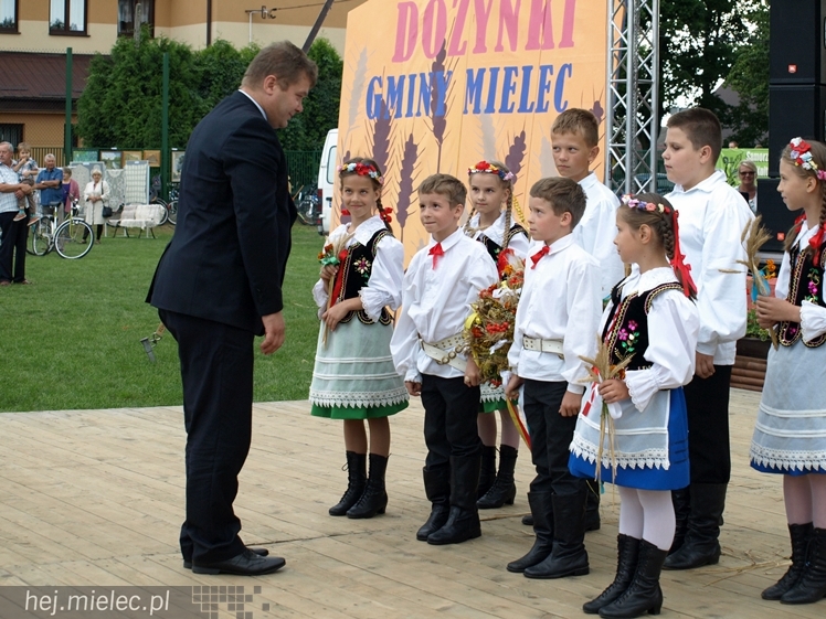 Dożynki Gminy Mielec w Chorzelowie