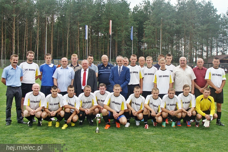Dwa puchary, osiem bramek - emocjonująca inauguracja sezonu piłkarskiego