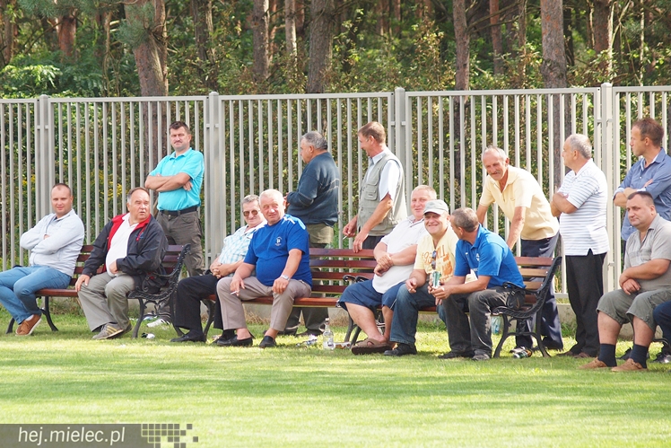 Dwa puchary, osiem bramek - emocjonująca inauguracja sezonu piłkarskiego