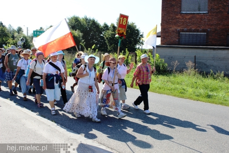 PPT 2014 - dzień II: wędrówka przez ponad 30 km