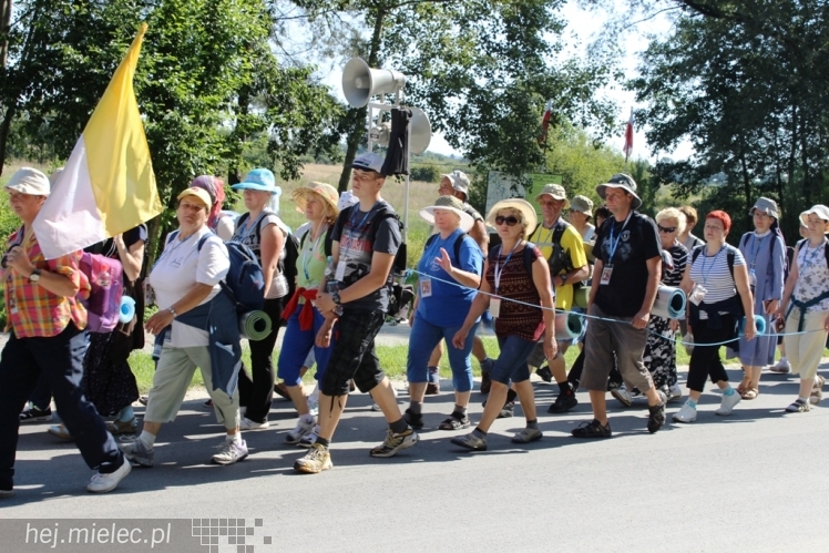 PPT 2014 - dzień II: wędrówka przez ponad 30 km