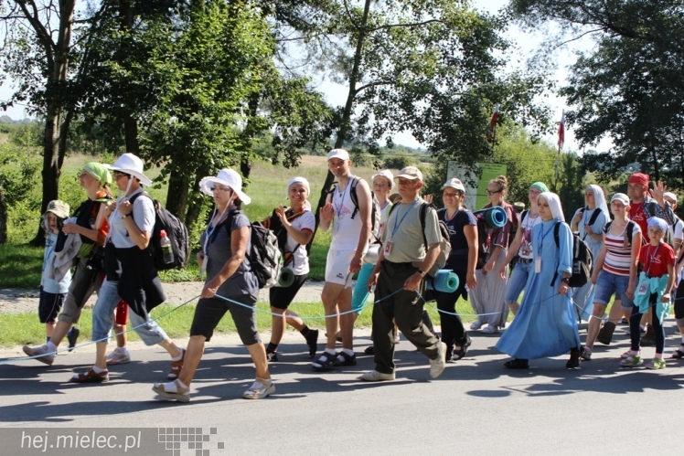 PPT 2014 - dzień II: wędrówka przez ponad 30 km