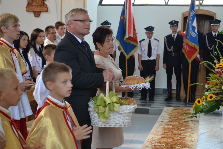 Ćwierćwiecze istnienia parafii, obchodzili mieszkańcy Dulczy Małej