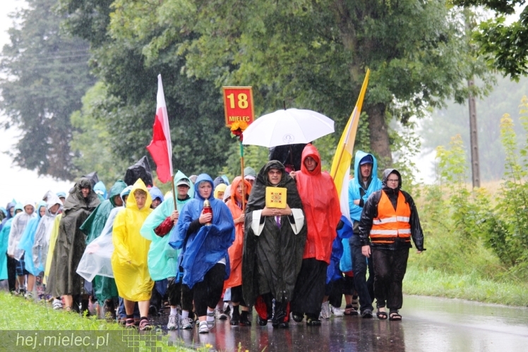 PPT 2014 - dzień V: Wędrówka w deszczu i chłodzie jest trudna