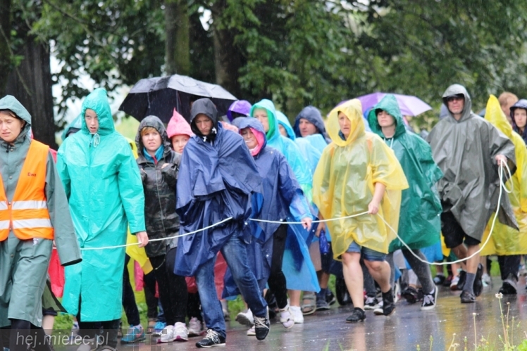 PPT 2014 - dzień V: Wędrówka w deszczu i chłodzie jest trudna