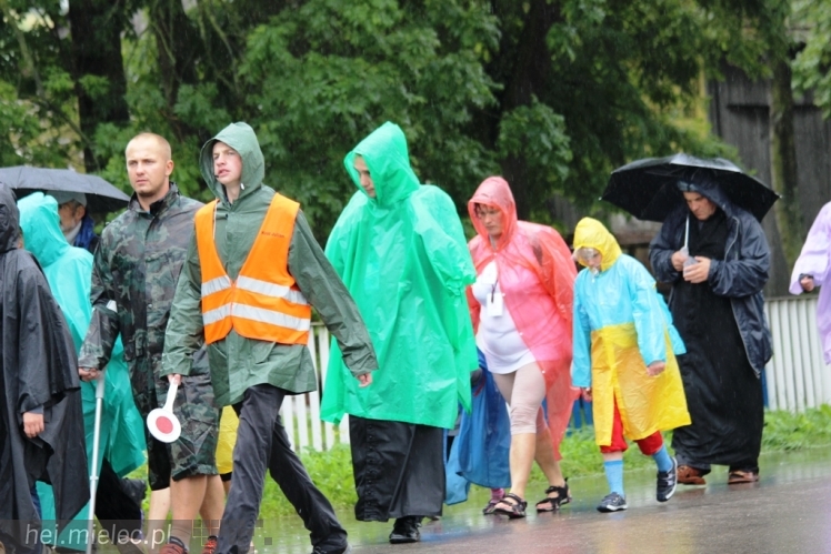 PPT 2014 - dzień V: Wędrówka w deszczu i chłodzie jest trudna
