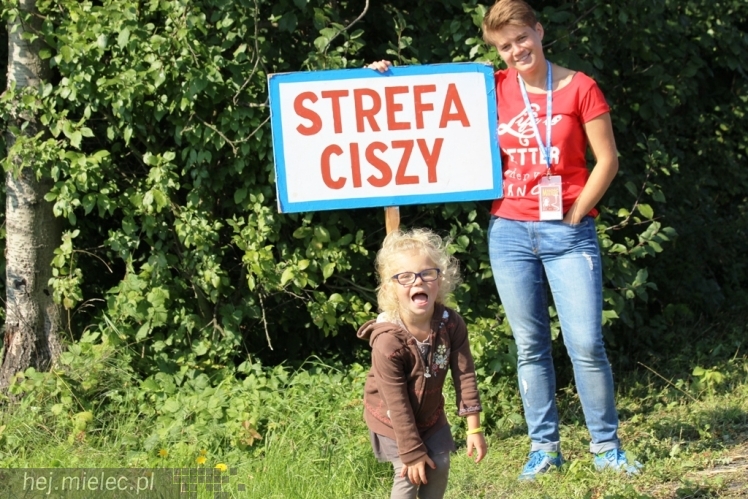 PPT 2014 - dzień VI: Piątek w drodze na Jasną Górę - cel coraz bliżej. Modlitwa za kapłanów