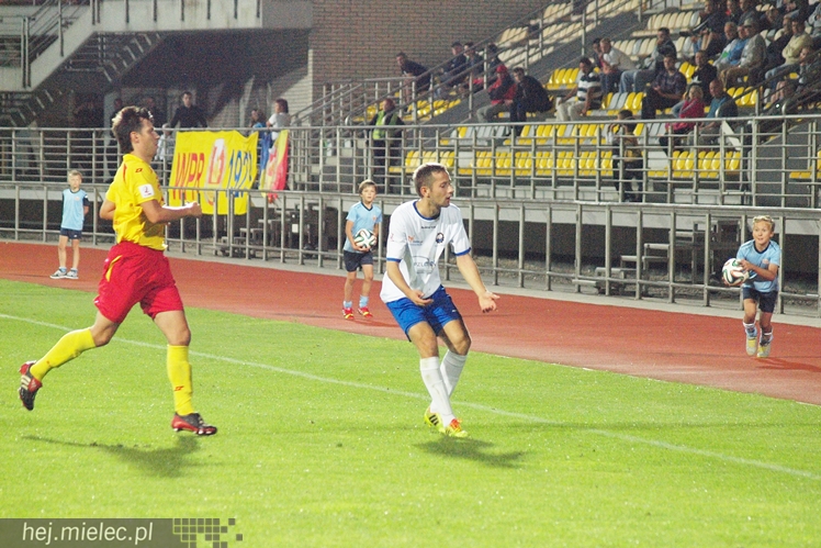 Stal Mielec zremisowała ze Zniczem w Pruszkowie