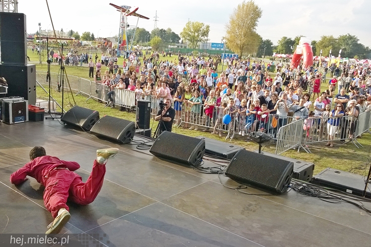 Dni Mielca 2014: niedzielne prezentacje sceniczne