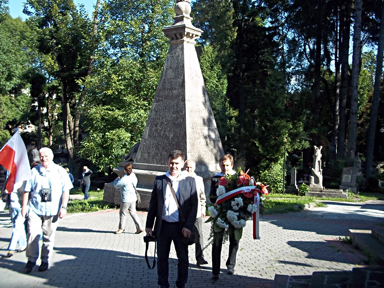 ?Solidarność? na Cmentarzu Łyczakowskim i w Zadwórzu koło Lwowa
