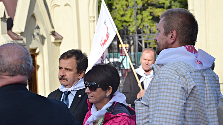?Solidarność? na Cmentarzu Łyczakowskim i w Zadwórzu koło Lwowa