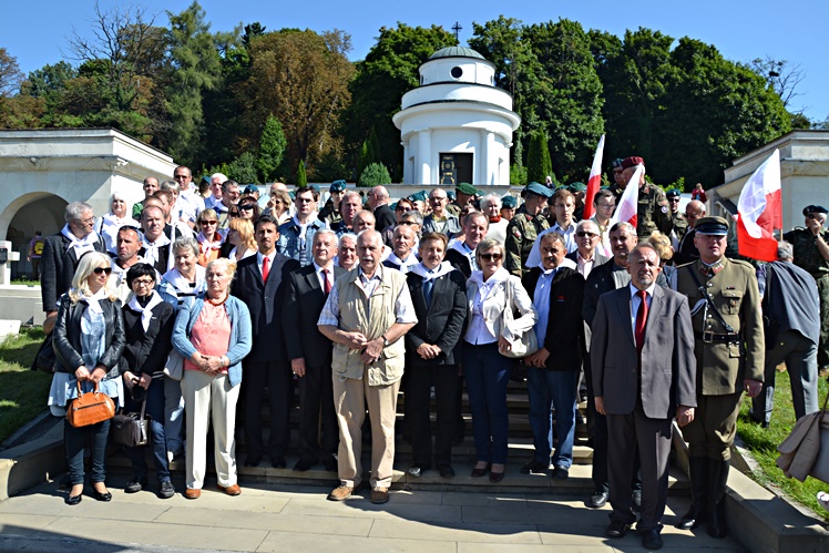 ?Solidarność? na Cmentarzu Łyczakowskim i w Zadwórzu koło Lwowa