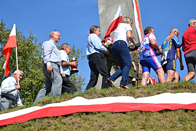 ?Solidarność? na Cmentarzu Łyczakowskim i w Zadwórzu koło Lwowa