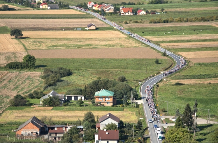 Lotnicze zdjęcia ze szlaku 32. Pieszej Pielgrzymki Tarnowskiej